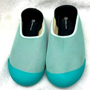 Mahabis summer convertible flat summer shoes sz 8